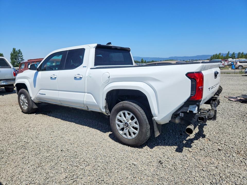 Photo 2 from auction – 2024 TOYOTA TACOMA with VIN 3TMLB5JN2RM006486