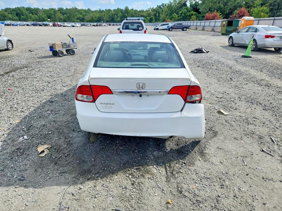 Photo 6 from auction – 2011 HONDA CIVIC with VIN 2HGFA1F38BH507159