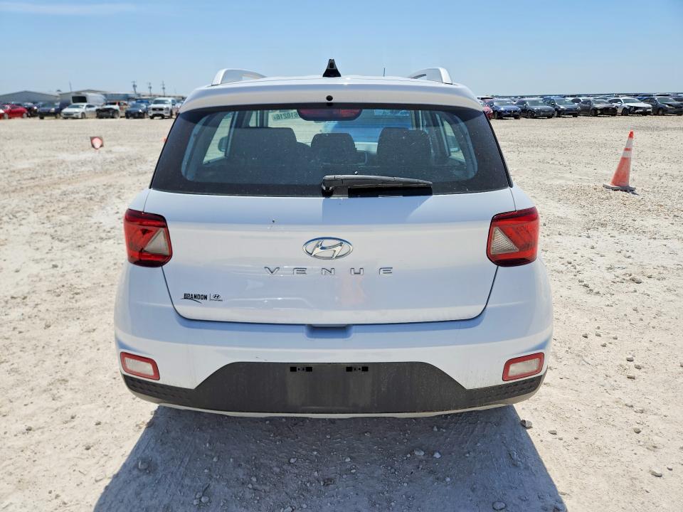 Photo 6 from auction – 2022 HYUNDAI VENUE with VIN KMHRC8A39NU206029