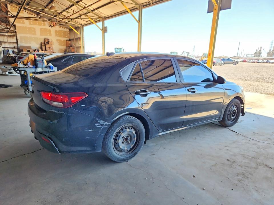 Photo 3 from auction – 2020 KIA RIO with VIN 3KPA24AD6LE261197