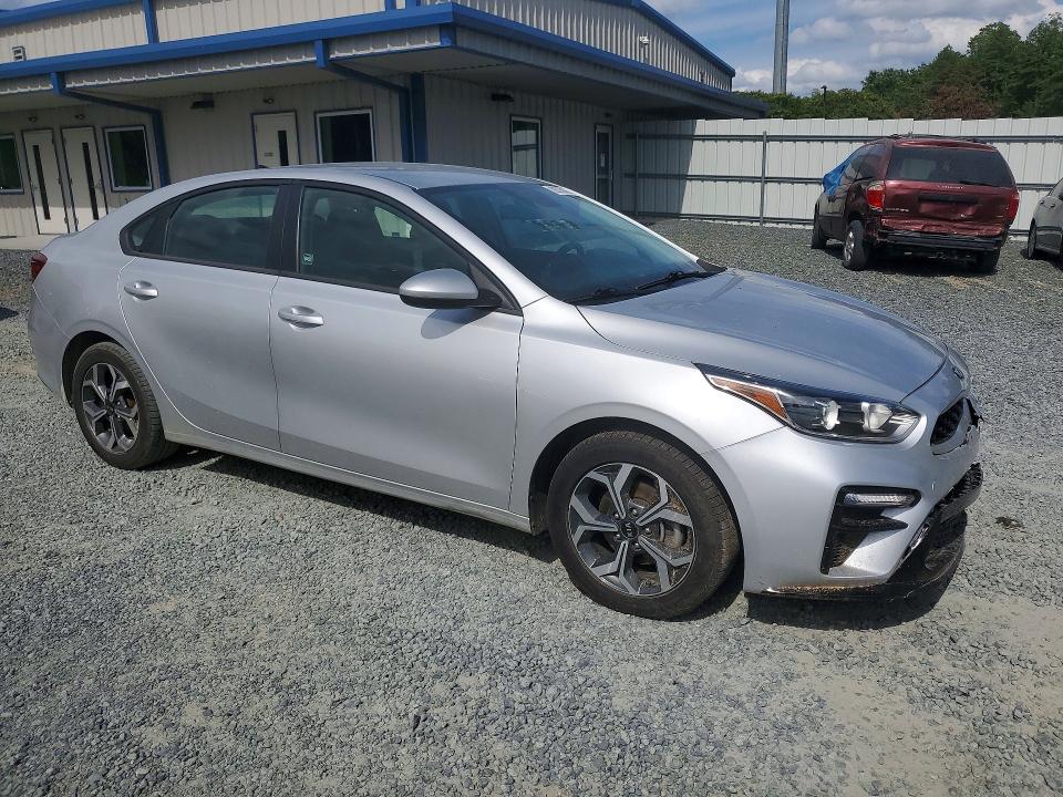 Photo 4 from auction – 2021 KIA FORTE with VIN 3KPF24AD8ME370722