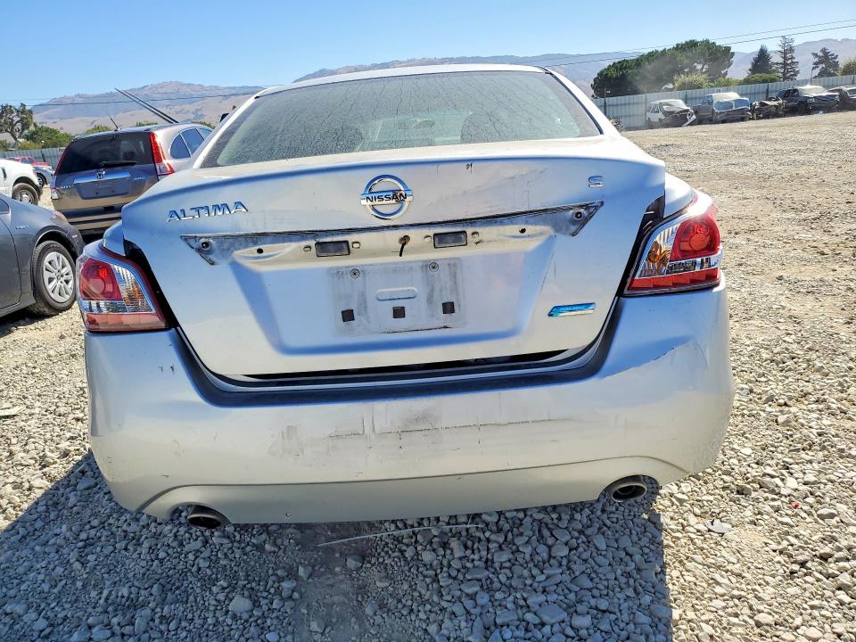 Photo 6 from auction – 2013 NISSAN ALTIMA with VIN 1N4AL3AP7DC255263