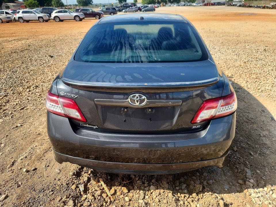 Zdjęcie 6 z aukcji – 2011 TOYOTA CAMRY z VIN 4T1BF3EK7BU207270