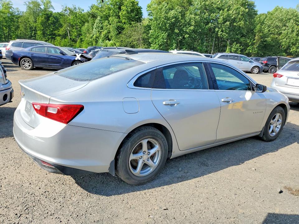 Photo 3 from auction – 2017 CHEVROLET MALIBU with VIN 1G1ZB5ST1HF280602