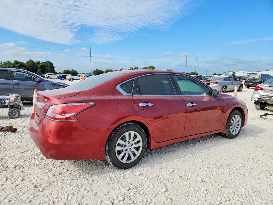 Photo 3 from auction – 2015 NISSAN ALTIMA with VIN 1N4AL3AP9FN305121