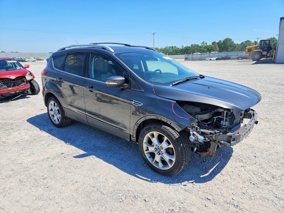 Photo 4 from auction – 2016 FORD ESCAPE with VIN 1FMCU9J98GUA82142