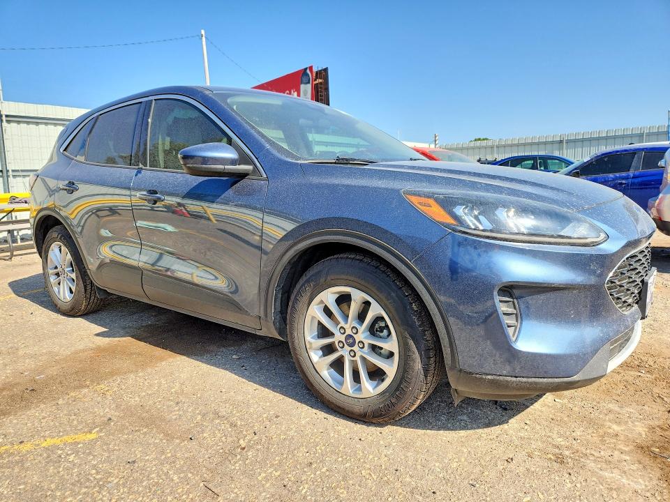 Photo 4 from auction – 2020 FORD ESCAPE with VIN 1FMCU0G67LUB68089