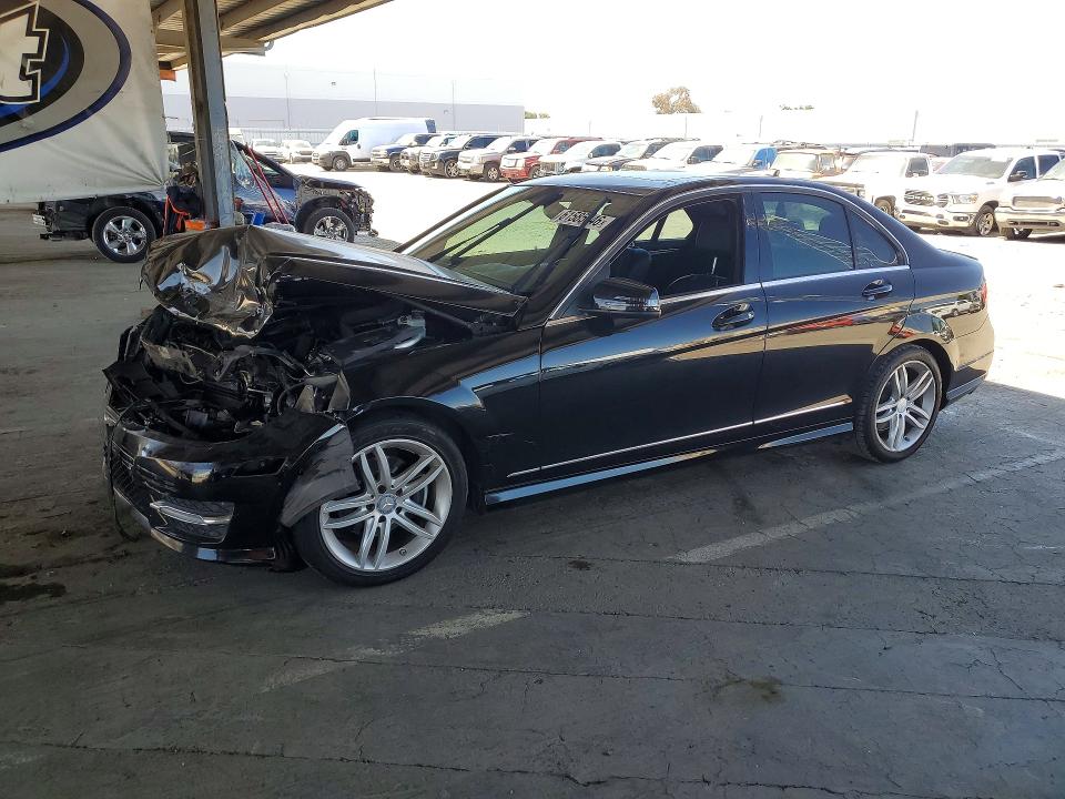 2014 MERCEDES-BENZ C - Търг №61585846