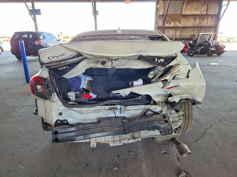 Photo 6 from auction – 2022 HONDA CIVIC with VIN 2HGFE2F59NH550408
