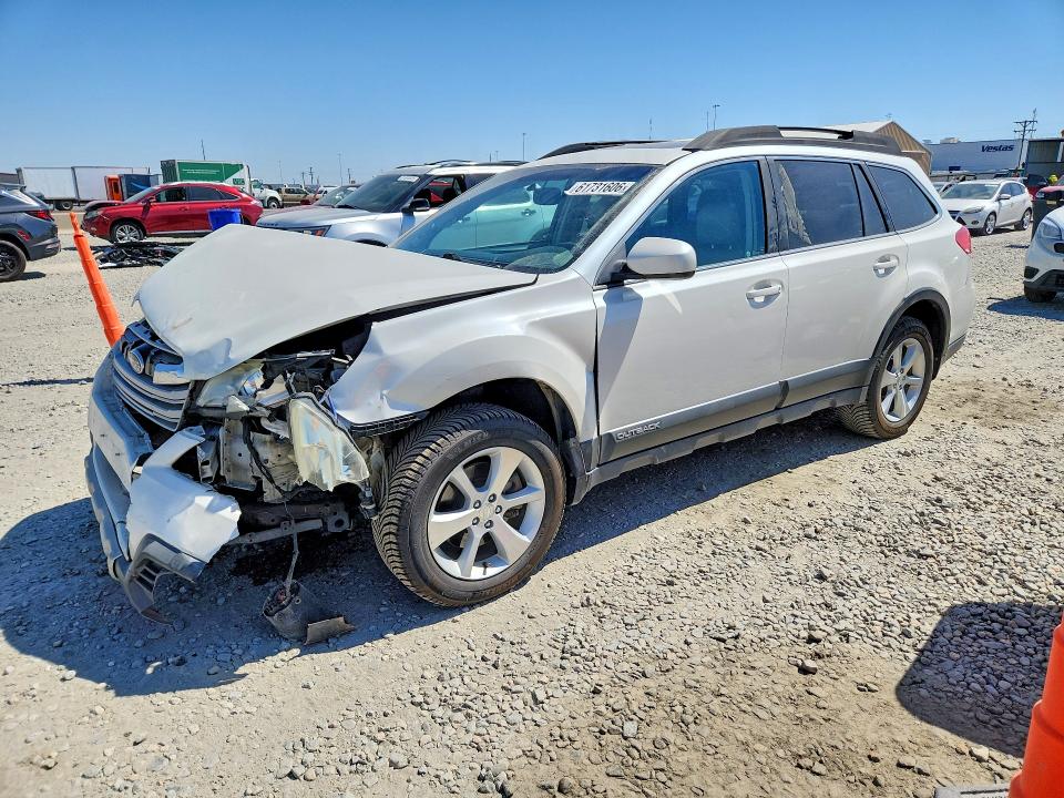 SUBARU OUTBACK 2013 with VIN 4S4BRDLC9D2323772 - Photo from auction