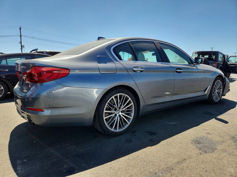 Photo 3 from auction – 2018 BMW 530E with VIN WBAJA9C57JG622906