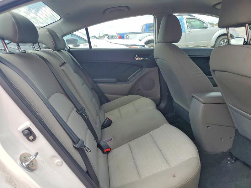 Photo 10 from auction – 2014 KIA FORTE with VIN KNAFX4A86E5109538