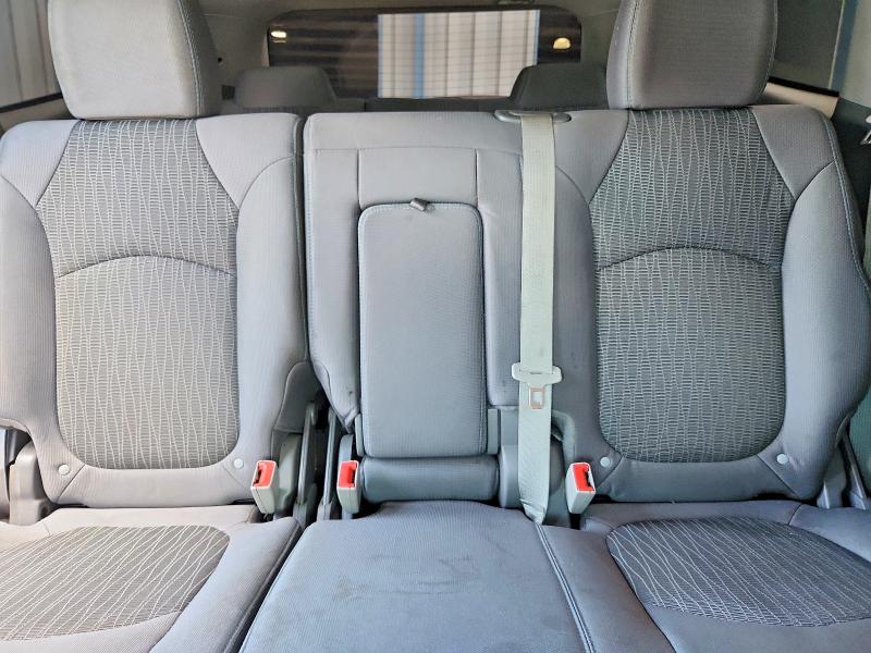 Photo 10 from auction – 2016 CHEVROLET TRAVERSE with VIN 1GNKVFKD1GJ269505