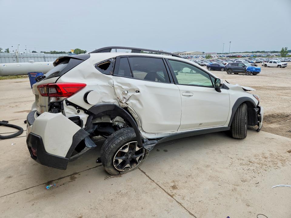 Photo 3 from auction – 2020 SUBARU CROSSTREK with VIN JF2GTAEC3L8229813