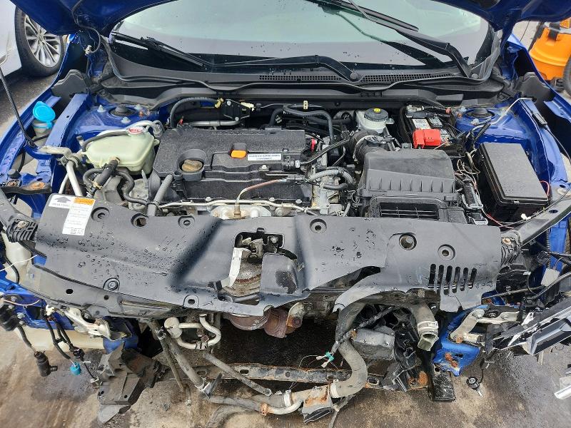 Photo 11 from auction – 2018 HONDA CIVIC with VIN 2HGFC2F56JH523635