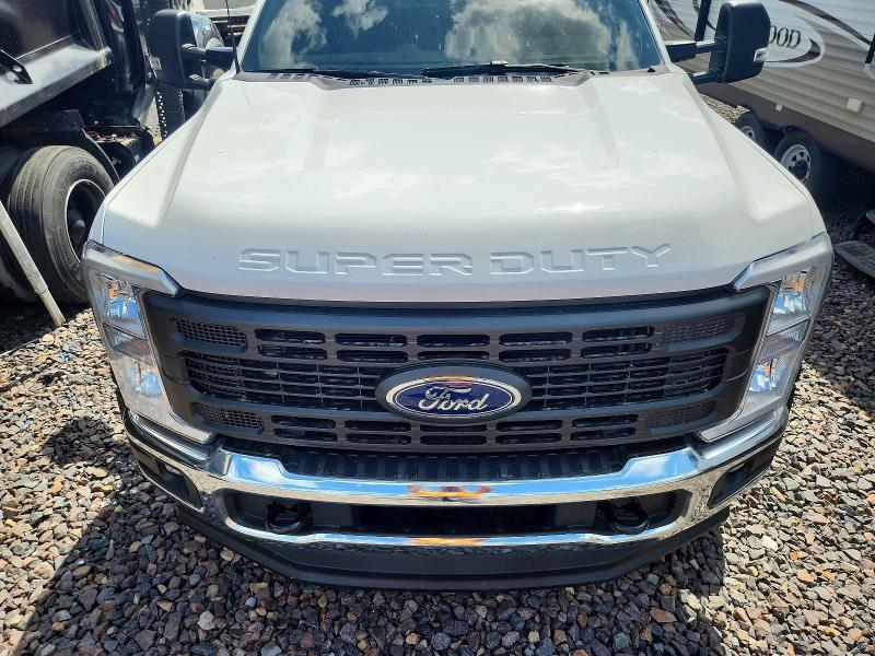 Photo 11 from auction – 2026 FORD F450 with VIN 1FT8W4DT3TEC88357
