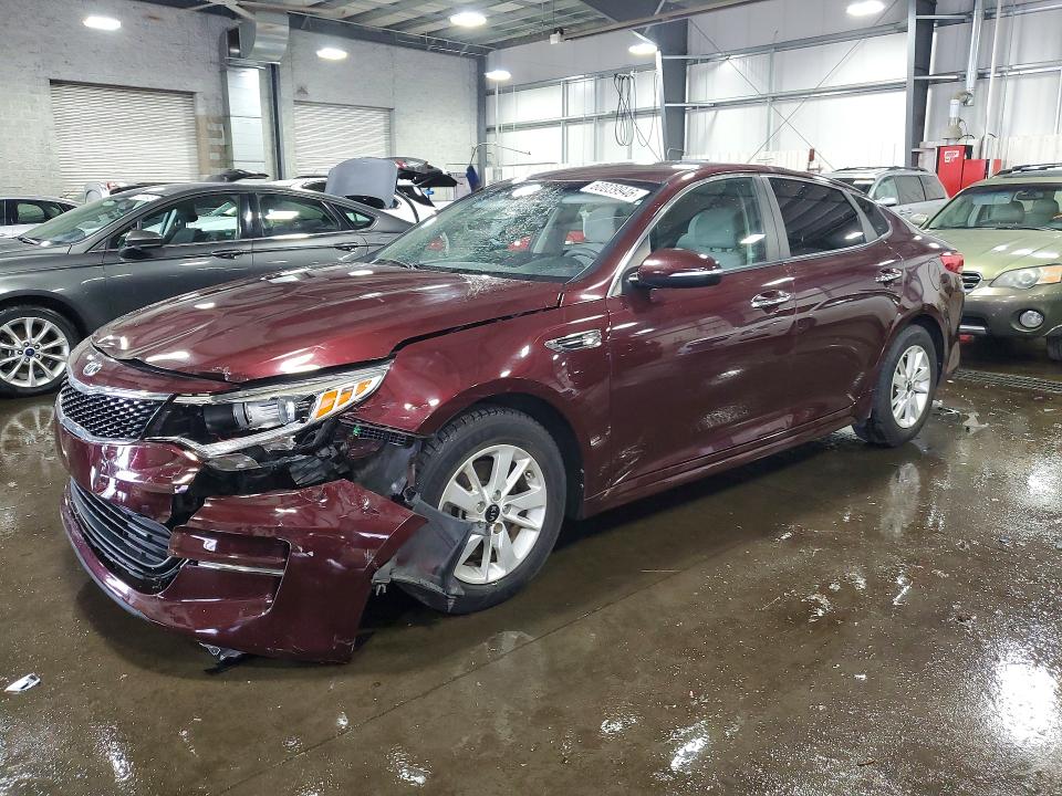 KIA OPTIMA 2016 مع رقم تعريف المركبة 5XXGT4L32GG098282 - صورة من المزاد