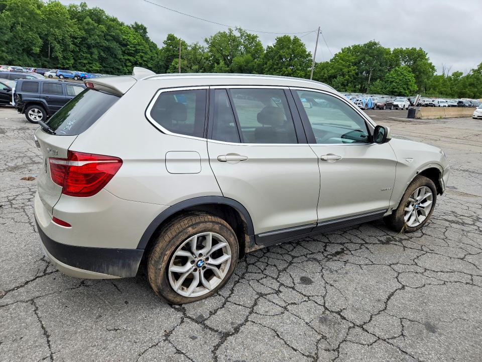 Photo 3 from auction – 2011 BMW X3 with VIN 5UXWX7C53BLT78965