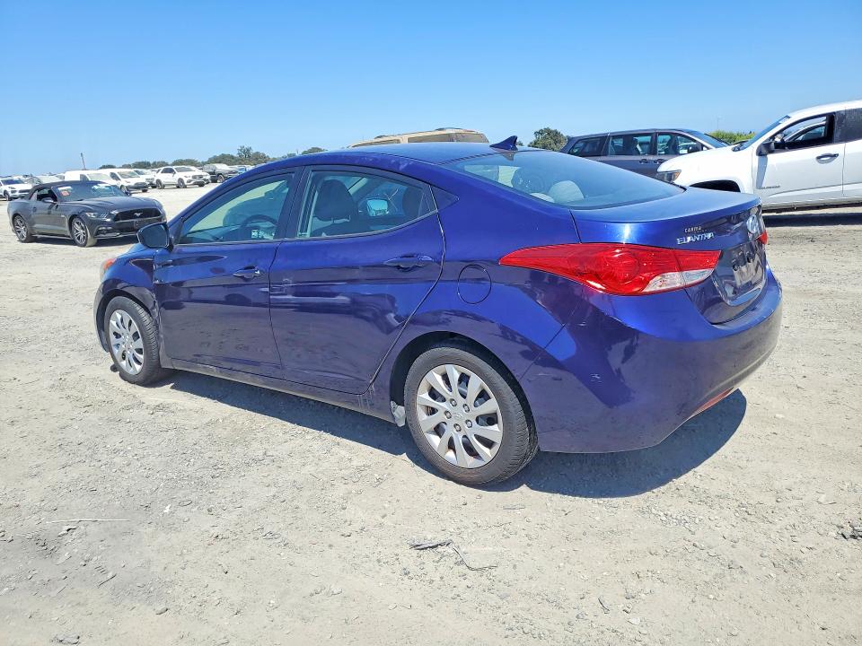 Photo 2 from auction – 2012 HYUNDAI ELANTRA with VIN 5NPDH4AE3CH128249
