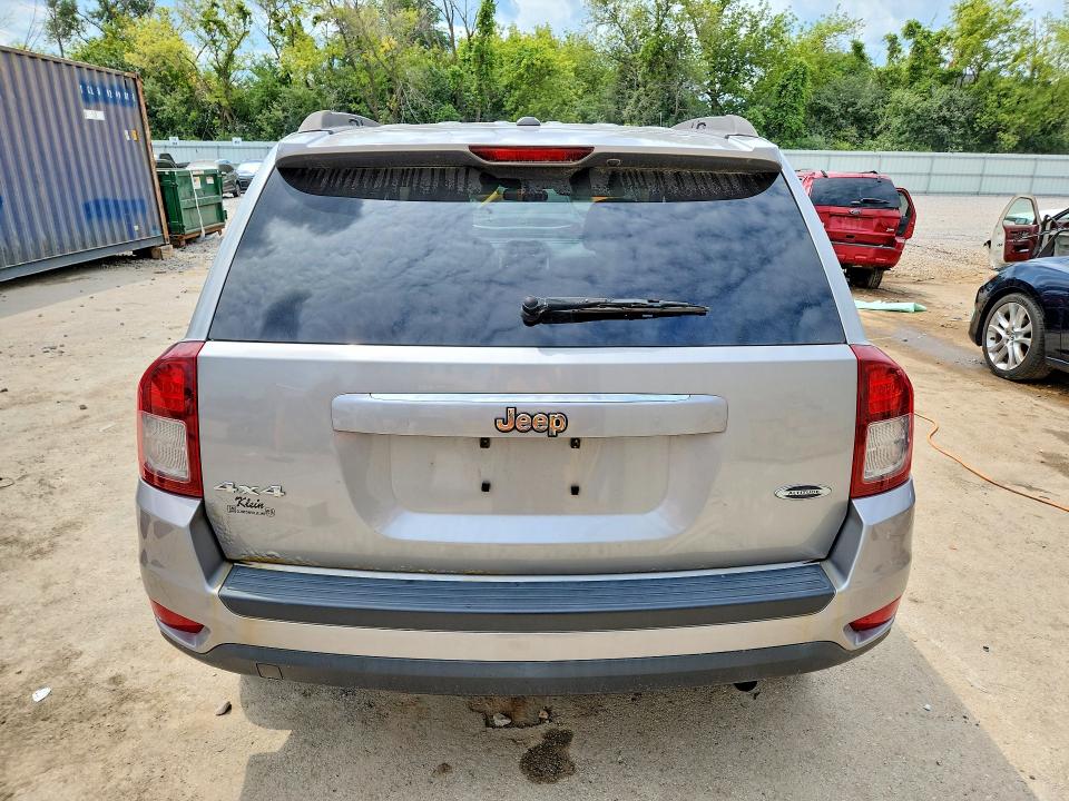 Photo 6 from auction – 2014 JEEP COMPASS with VIN 1C4NJDEB5ED762213