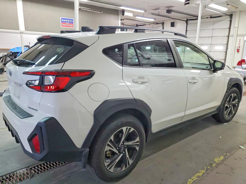 Photo 3 from auction – 2024 SUBARU CROSSTREK with VIN JF2GUADC1R8246214