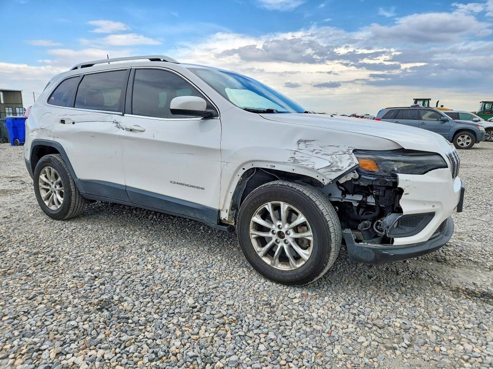 Photo 4 from auction – 2019 JEEP CHEROKEE with VIN 1C4PJMCX0KD281370