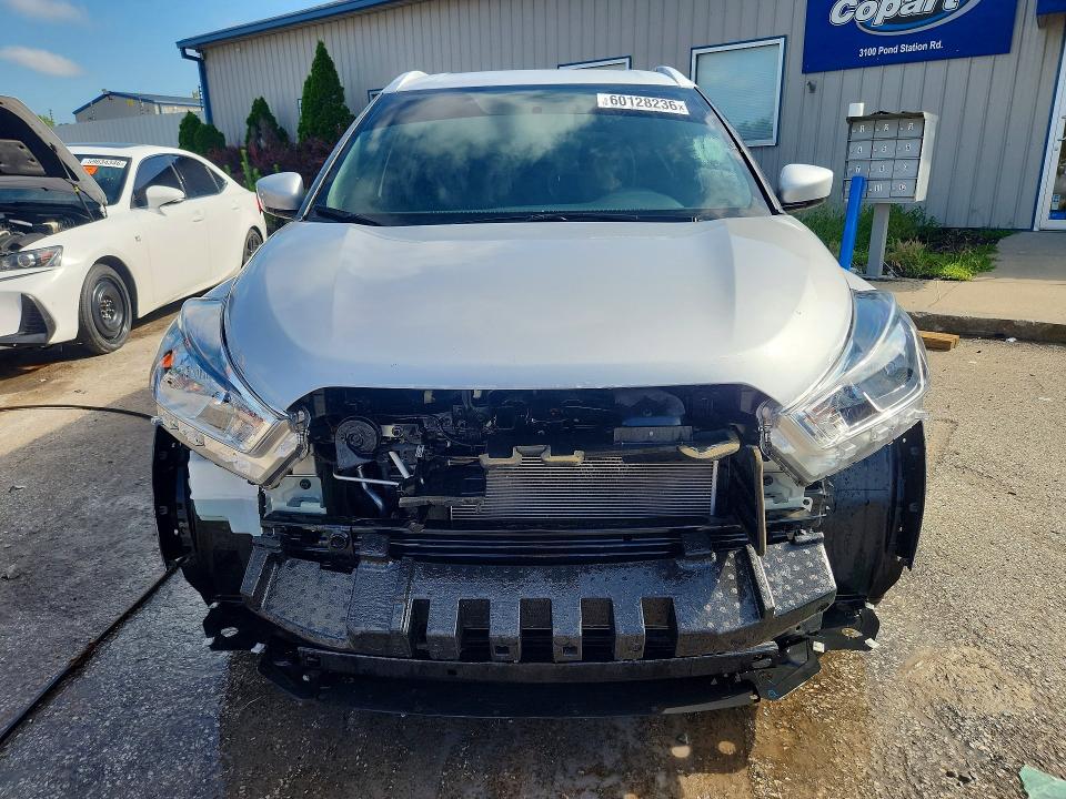 Photo 5 from auction – 2019 NISSAN KICKS with VIN 3N1CP5CU7KL520872