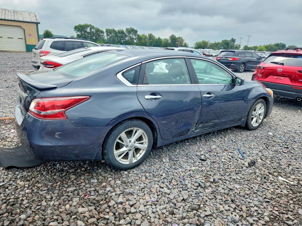 Photo 3 from auction – 2013 NISSAN ALTIMA with VIN 1N4AL3AP4DN441136