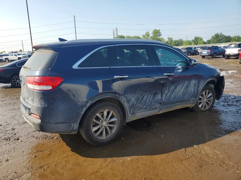 Photo 3 from auction – 2017 KIA SORENTO with VIN 5XYPGDA34HG201741
