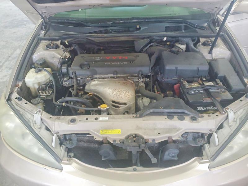 Photo 11 from auction – 2005 TOYOTA CAMRY with VIN 4T1BE30K35U575797