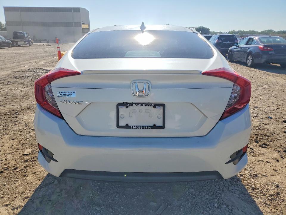 Photo 6 from auction – 2016 HONDA CIVIC with VIN 19XFC1F31GE029498