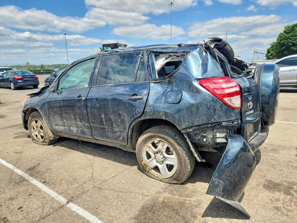 Photo 2 from auction – 2012 TOYOTA RAV4 with VIN 2T3ZF4DV9CW153401