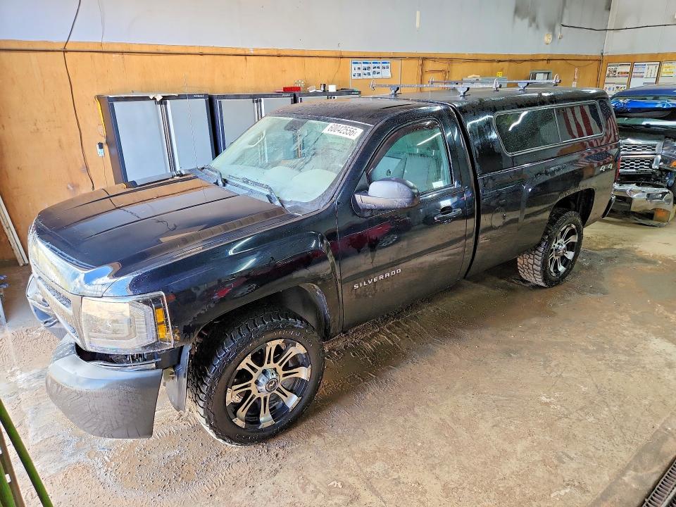 CHEVROLET SILVERADO 2011 with VIN 1GCNKPE03BZ442030 - Photo from auction