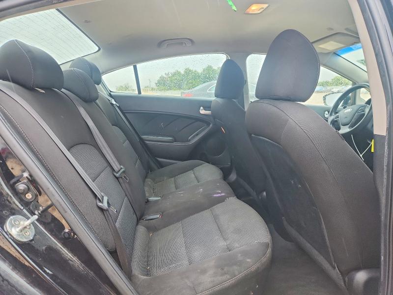 Photo 10 from auction – 2018 KIA FORTE with VIN 3KPFK4A7XJE196092