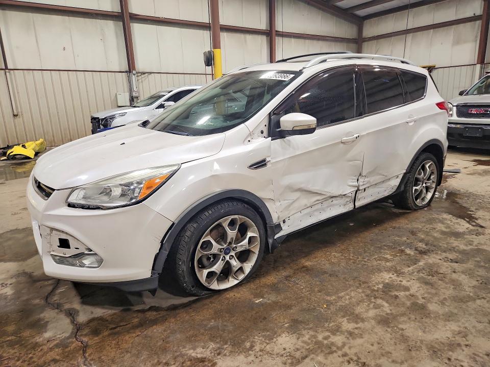 FORD ESCAPE 2014 with VIN 1FMCU9J97EUD35500 - Photo from auction