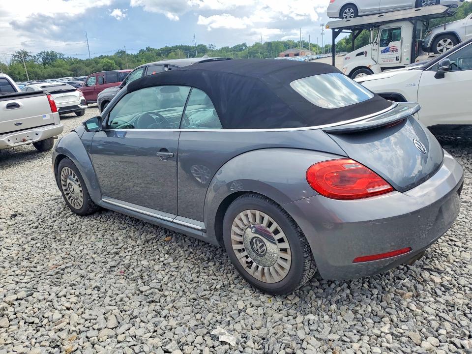 Photo 2 from auction – 2014 VOLKSWAGEN BEETLE with VIN 3VW5P7AT7EM802744