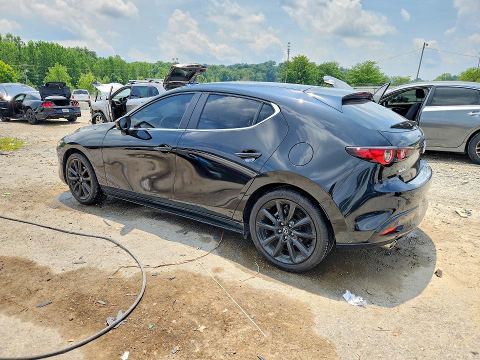 Photo 2 from auction – 2024 MAZDA 3 with VIN JM1BPAKM6R1716337
