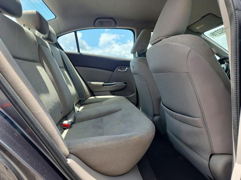 Photo 10 from auction – 2012 HONDA CIVIC with VIN 19XFB2F57CE062557