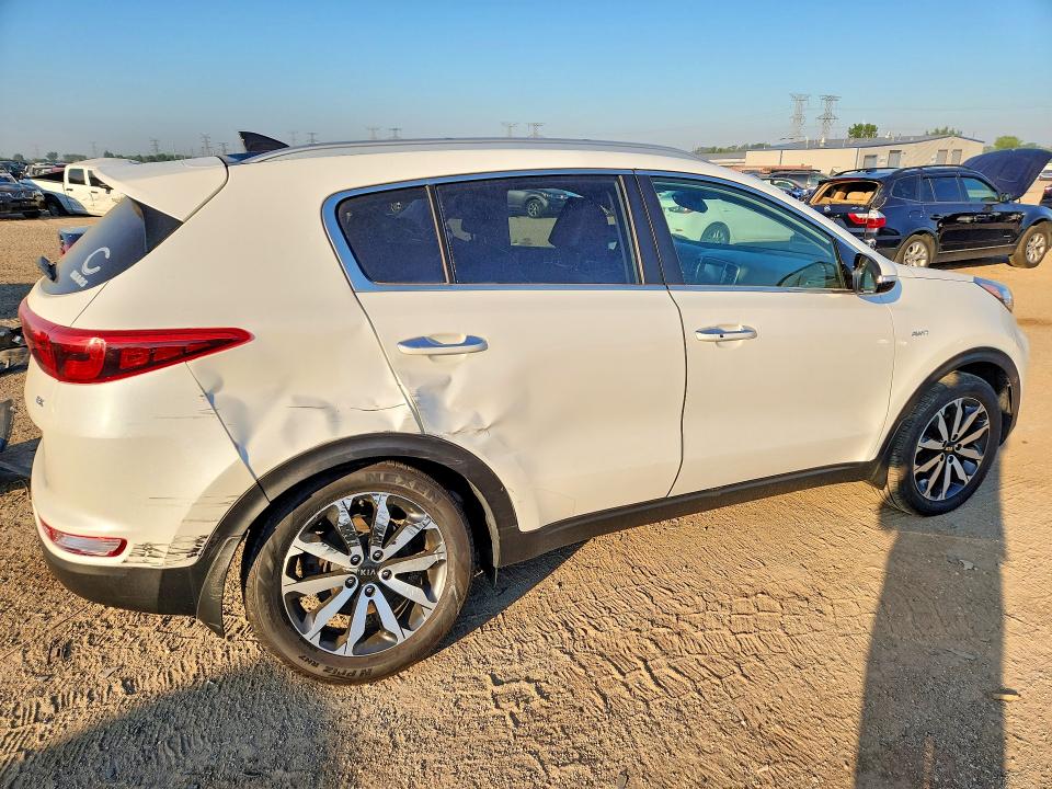 Photo 3 from auction – 2017 KIA SPORTAGE with VIN KNDPNCAC5H7220988