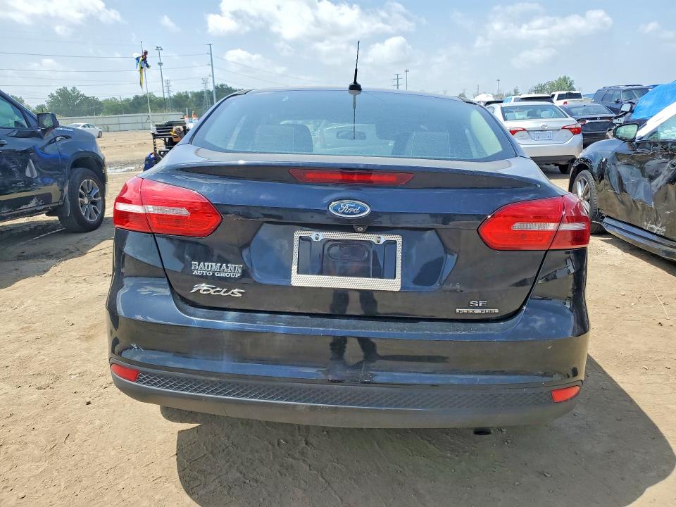 Photo 6 from auction – 2016 FORD FOCUS with VIN 1FADP3F23GL324369