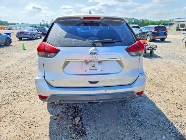 Photo 6 from auction – 2017 NISSAN ROGUE with VIN KNMAT2MV7HP531616