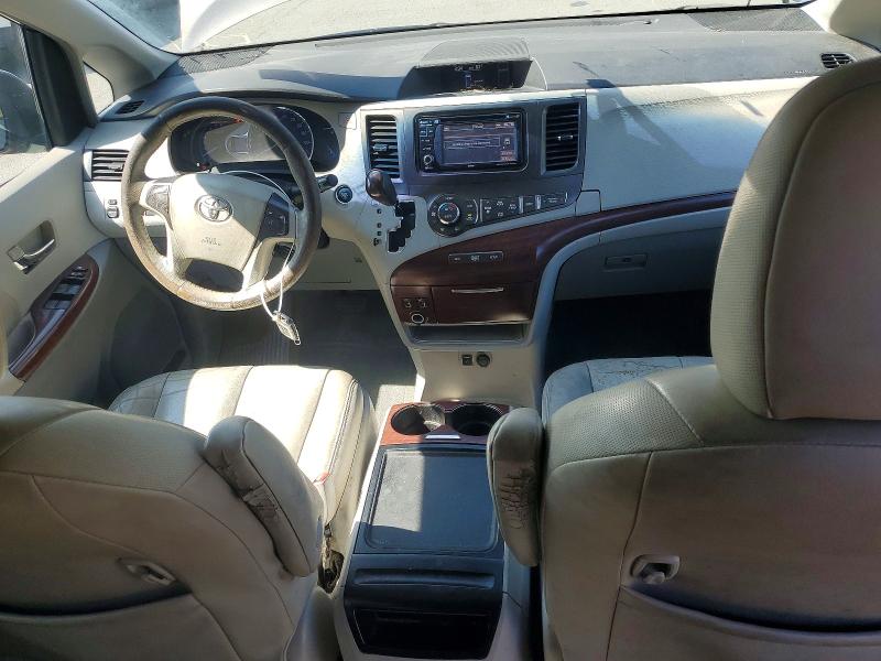 Photo 8 from auction – 2014 TOYOTA SIENNA with VIN 5TDYK3DC7ES472199