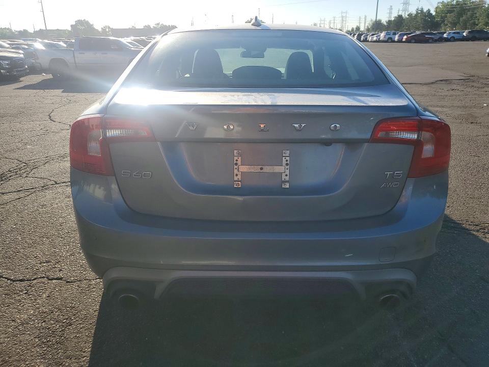Photo 6 from auction – 2018 VOLVO S60 with VIN YV140MTL1J2460637