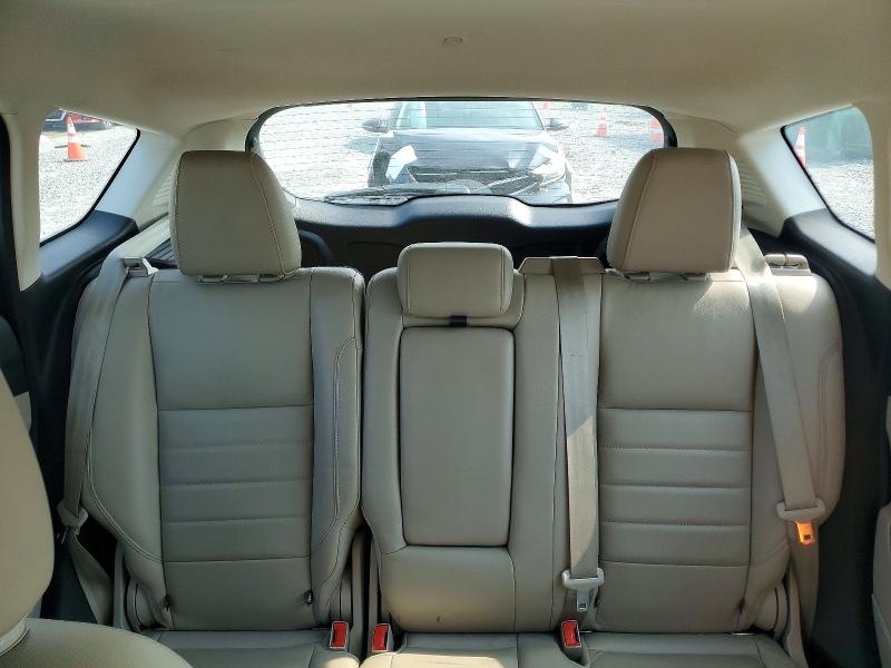 Photo 10 from auction – 2015 FORD C-MAX with VIN 1FADP5BU9FL102615