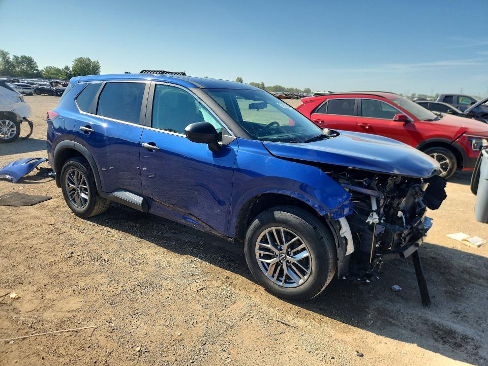 Photo 4 from auction – 2023 NISSAN ROGUE with VIN 5N1BT3AB5PC873782