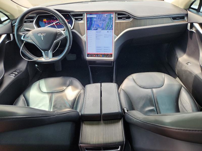 Photo 8 from auction – 2013 TESLA MODEL S with VIN 5YJSA1CN5DFP19528