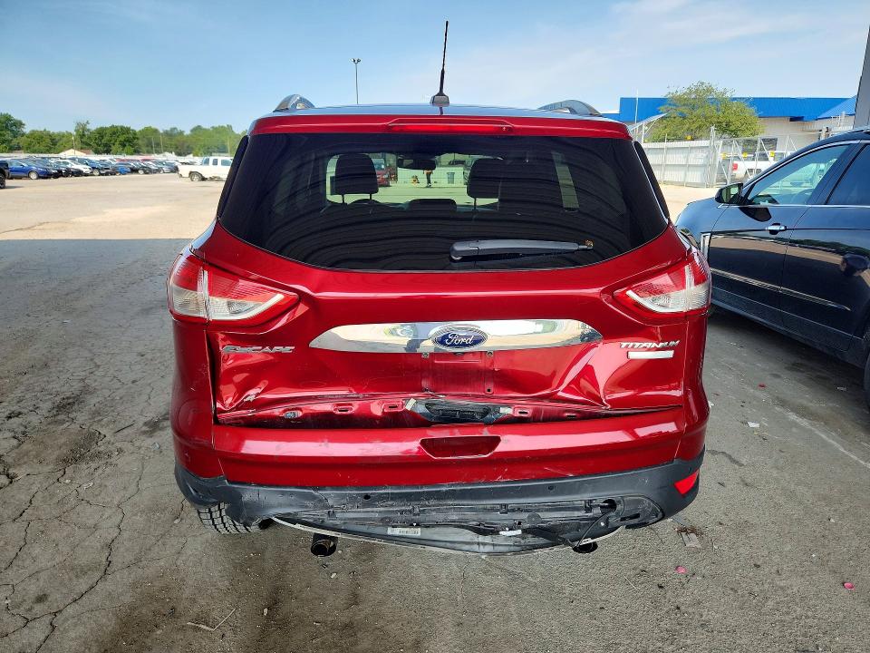 Photo 6 from auction – 2016 FORD ESCAPE with VIN 1FMCU0JX4GUC41037