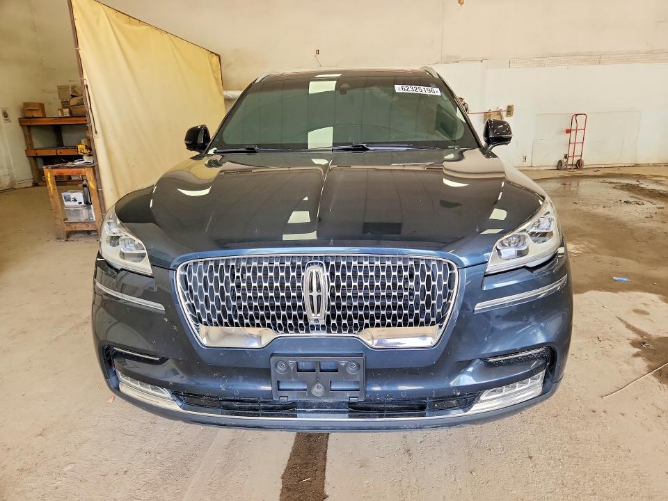 Photo 5 from auction – 2022 LINCOLN AVIATOR with VIN 5LM5J7XC5NGL17825