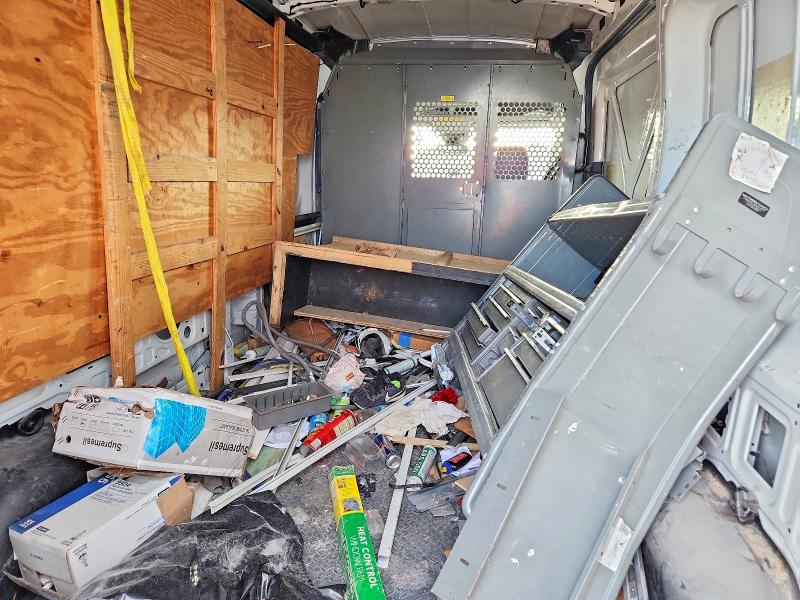 Photo 10 from auction – 2015 FORD TRANSIT with VIN 1FTNR2CM8FKB17733