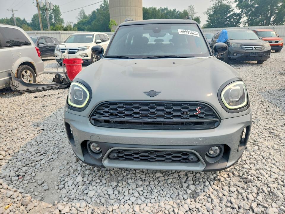 Photo 5 from auction – 2023 MINI COOPER with VIN WMZ83BR04P3P36554
